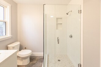 235 Standish Ave in Plymouth, MA - Building Photo - Building Photo