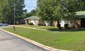 386 Thornfield Dr in Millbrook, AL - Building Photo - Building Photo