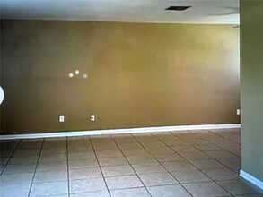 3515 NW 8th Ave in Gainesville, FL - Building Photo - Building Photo