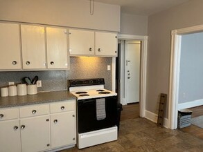 201 S Main St in Nazareth, PA - Building Photo - Building Photo