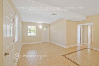 5095 NE 17th Dr in Pompano Beach, FL - Foto de edificio - Building Photo