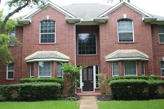 1718 Heddon Falls Dr in Sugar Land, TX - Building Photo - Building Photo