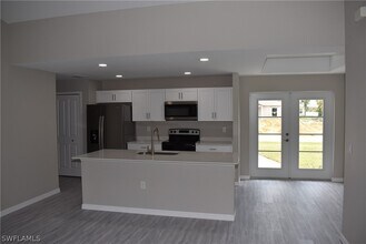 3718 Donahue Ave in North Port, FL - Building Photo - Building Photo