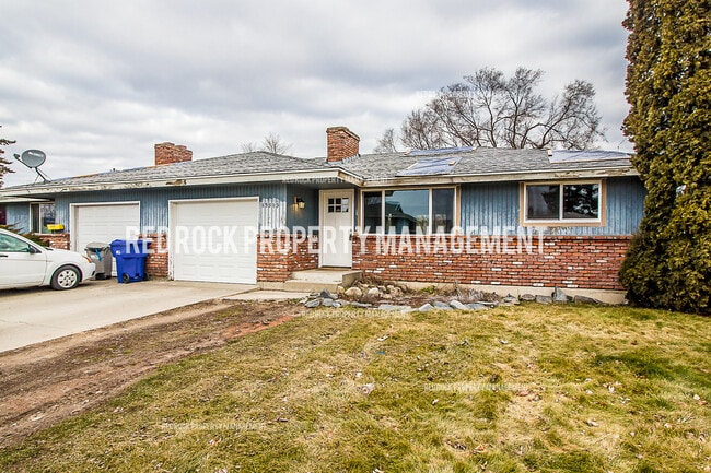 property at 15313 E Broadway Ave