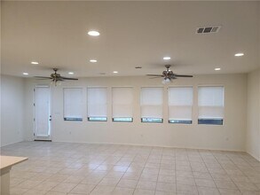 9002 Moonstone Dr in Austin, TX - Building Photo - Building Photo