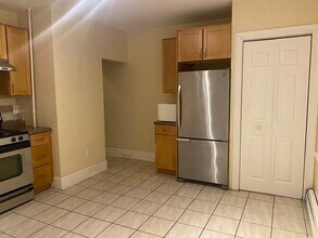 285 E Squantum St in Quincy, MA - Building Photo - Building Photo
