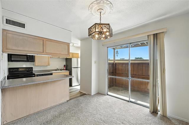 4524 Amesbury Dr in Dallas, TX - Building Photo