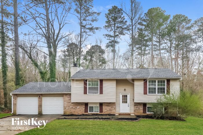 1949 N Landing Way in Marietta, GA - Building Photo