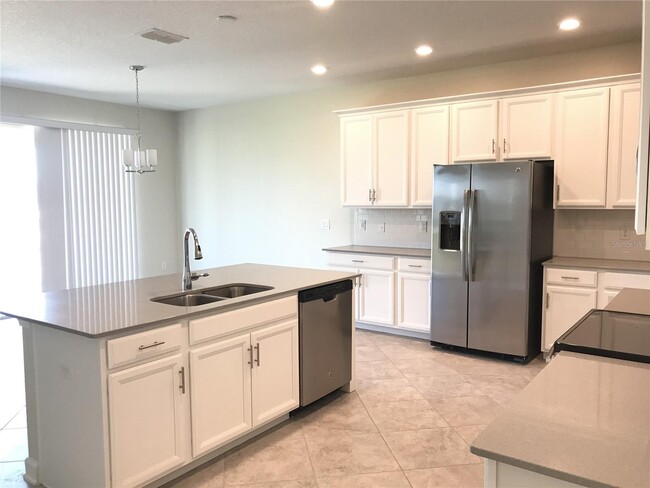 10118 Storey Grv Wy in Winter Garden, FL - Building Photo - Building Photo