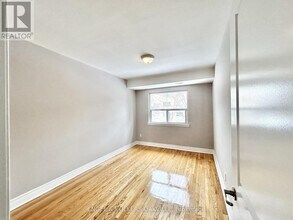 90 Twenty Fifth St in Toronto, ON - Building Photo - Building Photo