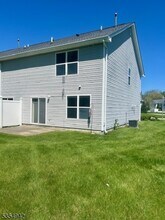 30 Druid Ln in Hamburg, NJ - Building Photo - Building Photo