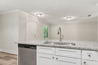 1116 S 10th St in Fernandina Beach, FL - Building Photo - Building Photo