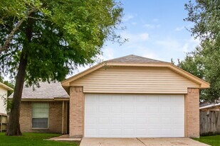 15238 Bedford Glen Dr in Channelview, TX - Building Photo