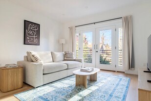 50 Kinnaird St in Cambridge, MA - Building Photo