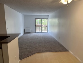 6131 Rancho Mission Rd in San Diego, CA - Building Photo - Building Photo