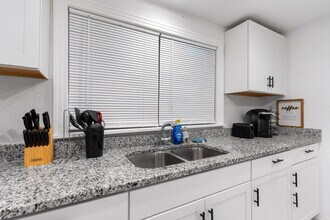 4805 N 37th St in Tampa, FL - Building Photo - Building Photo