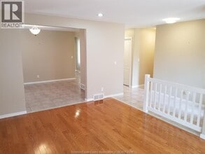 2347 CALIFORNIA in Windsor, ON - Building Photo - Building Photo