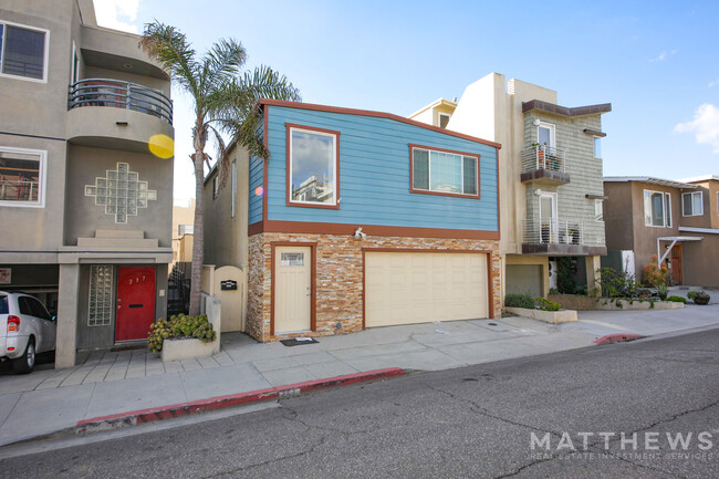 247 Manhattan Ave in Hermosa Beach, CA - Building Photo - Building Photo