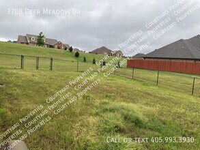 7708 Deer Meadow Dr in Oklahoma City, OK - Building Photo - Building Photo