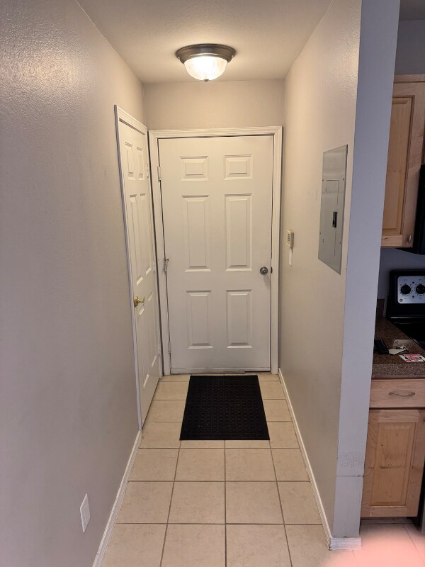 8673 E Dry Creek Rd in Centennial, CO - Foto de edificio - Building Photo