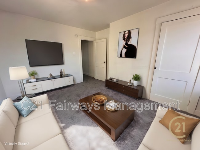 304 Erie Ave in Glassport, PA - Building Photo - Building Photo