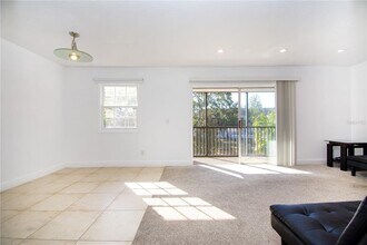 13830 Orange Sunset Dr in Tampa, FL - Building Photo - Building Photo