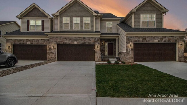 property at 3343 Roseford Blvd