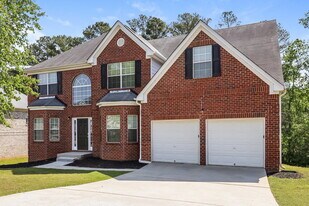 162 Gabion Loop in Ellenwood, GA - Building Photo
