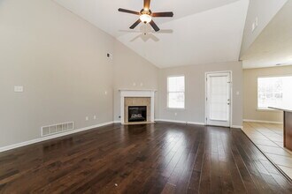 4721 Shinault Ln in Olive Branch, MS - Foto de edificio - Building Photo