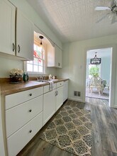 227 Green Oak Dr in Huntington, WV - Building Photo - Building Photo