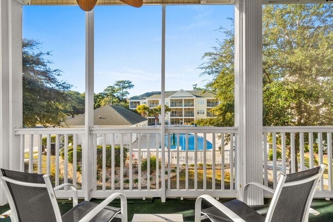 property at 601 N Hillside Dr