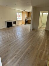 11745 Courtleigh Dr in Los Angeles, CA - Building Photo - Building Photo
