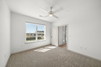 6030 Texas Heritage Pky in Fulshear, TX - Building Photo - Building Photo