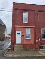 33 Fleetwood St in Johnstown, PA - Building Photo