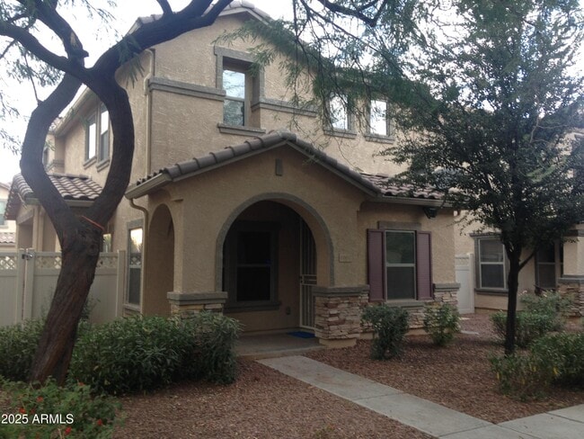 1007 S Cheshire Ln in Gilbert, AZ - Building Photo - Building Photo