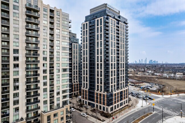Palomar at Village Gate West in Toronto, ON - Building Photo - Building Photo
