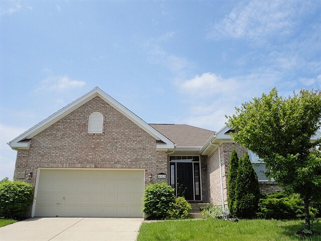 6923 Belleglade Dr in Huber Heights, OH - Foto de edificio
