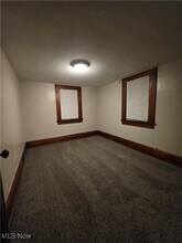 448 Keenan Ave in Cuyahoga Falls, OH - Building Photo - Building Photo