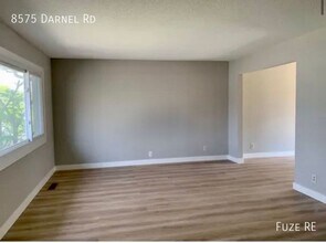 8575 Darnel Rd in Eden Prairie, MN - Building Photo - Building Photo
