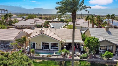 39619 Manorgate Rd in Palm Desert, CA - Foto de edificio - Building Photo