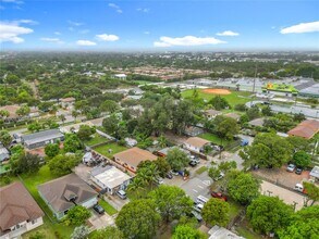 530 NE 34th St in Pompano Beach, FL - Building Photo - Building Photo