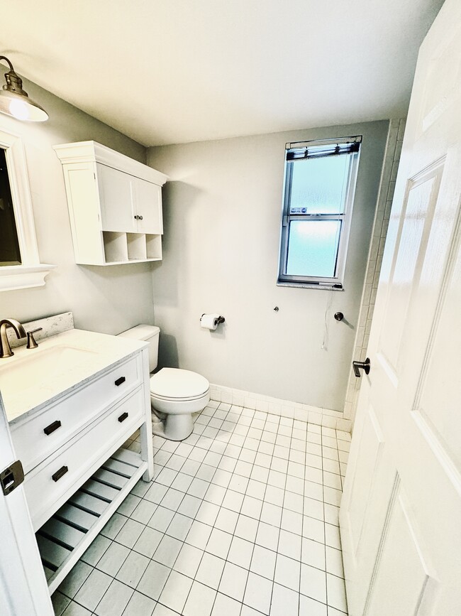 property at 2334 S Cypress Bend Dr