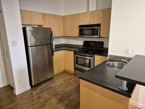 534-534 Yates St in Victoria, BC - Building Photo - Building Photo