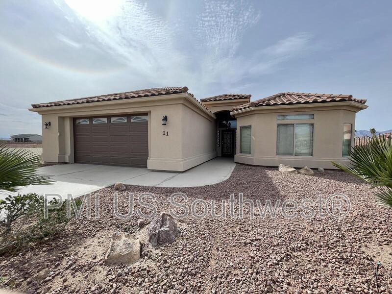 11 Hickory Knoll Cir in Mohave Valley, AZ - Building Photo