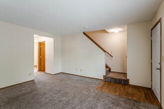 River Valley in Lancaster, OH - Building Photo - Interior Photo