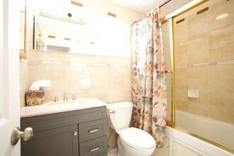 2836 SW 4th Ct in Fort Lauderdale, FL - Building Photo - Building Photo