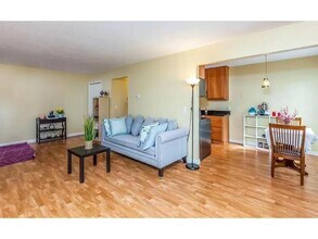 6901 Penn Ave S in Minneapolis, MN - Building Photo - Building Photo