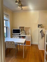 1500 W Chase Ave, Unit 1502-1 in Chicago, IL - Foto de edificio - Building Photo