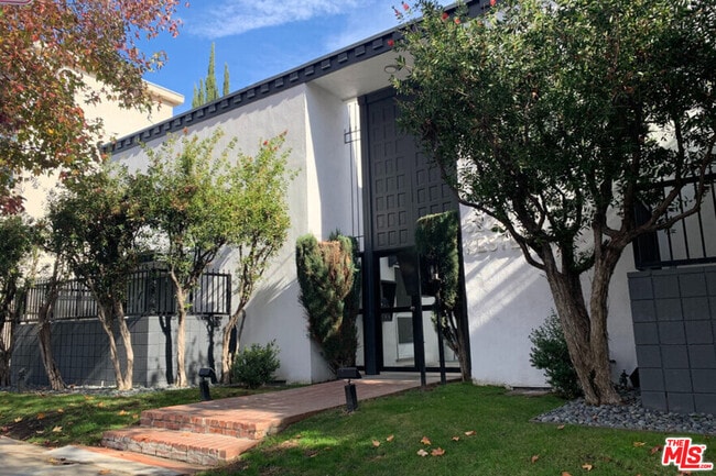 property at 5236 Kester Ave