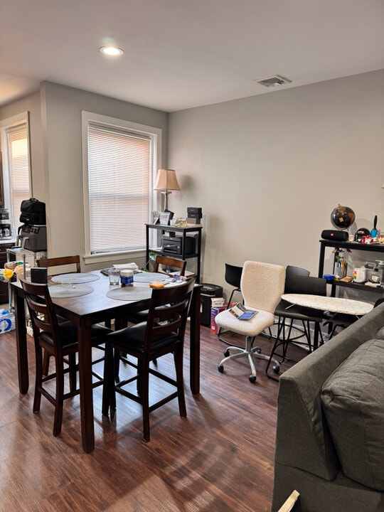 5410 Chancellor St in Philadelphia, PA - Building Photo
